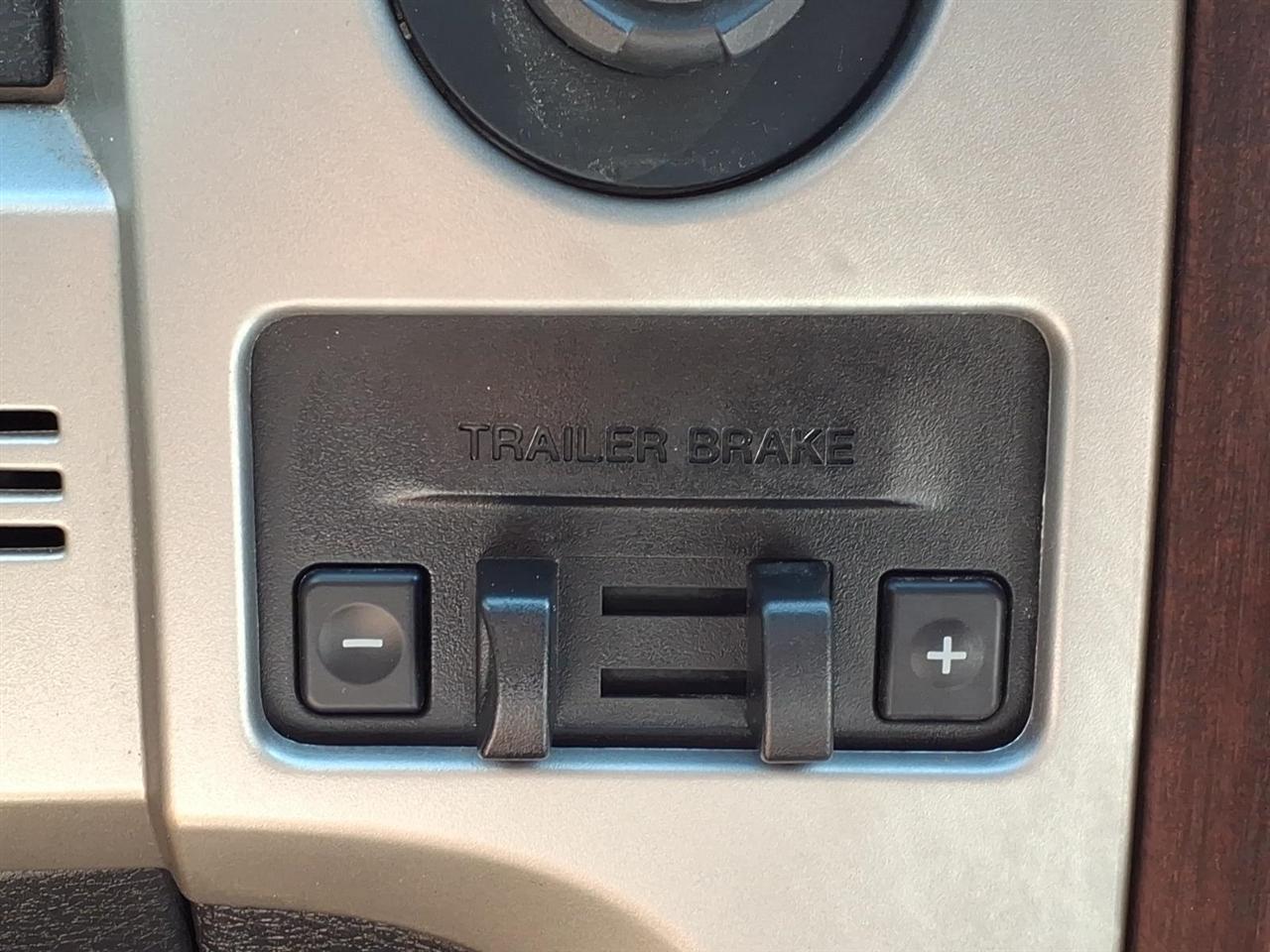 Ford F-150 4WD SuperCrew 145" King Ranch 2013