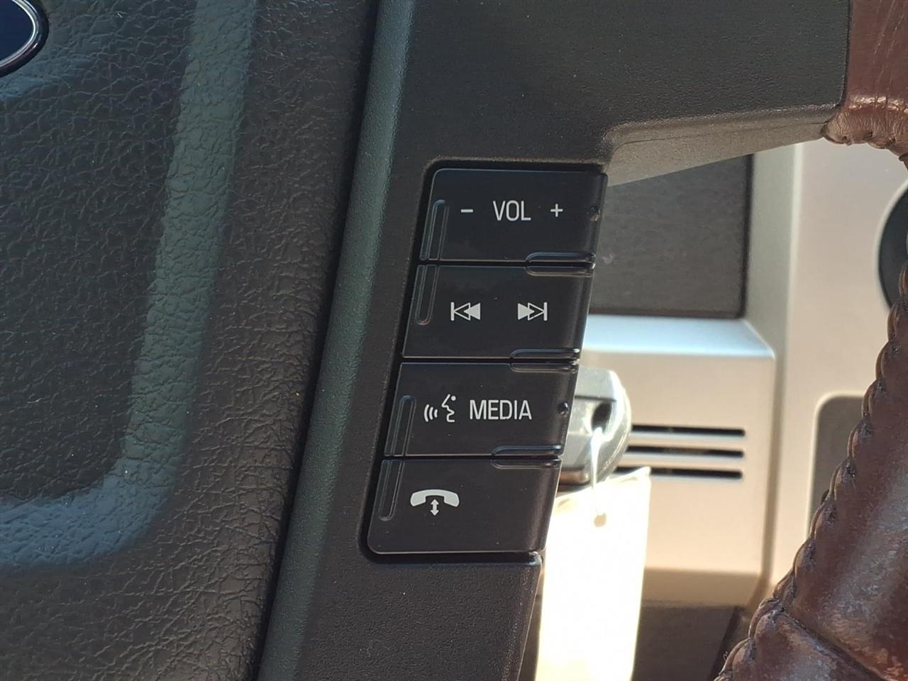 Ford F-150 4WD SuperCrew 145" King Ranch 2013