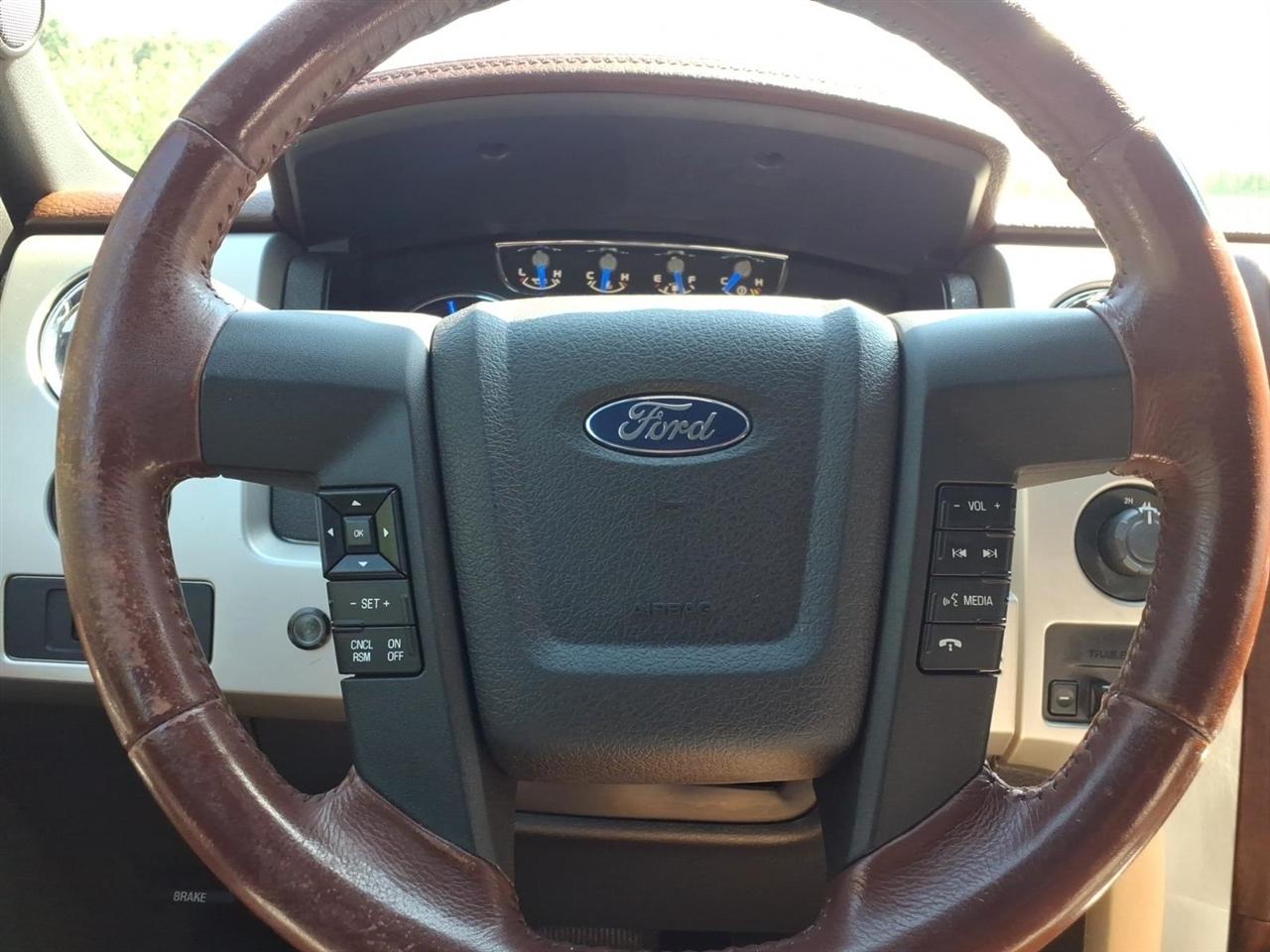Ford F-150 4WD SuperCrew 150" King Ranch 2013