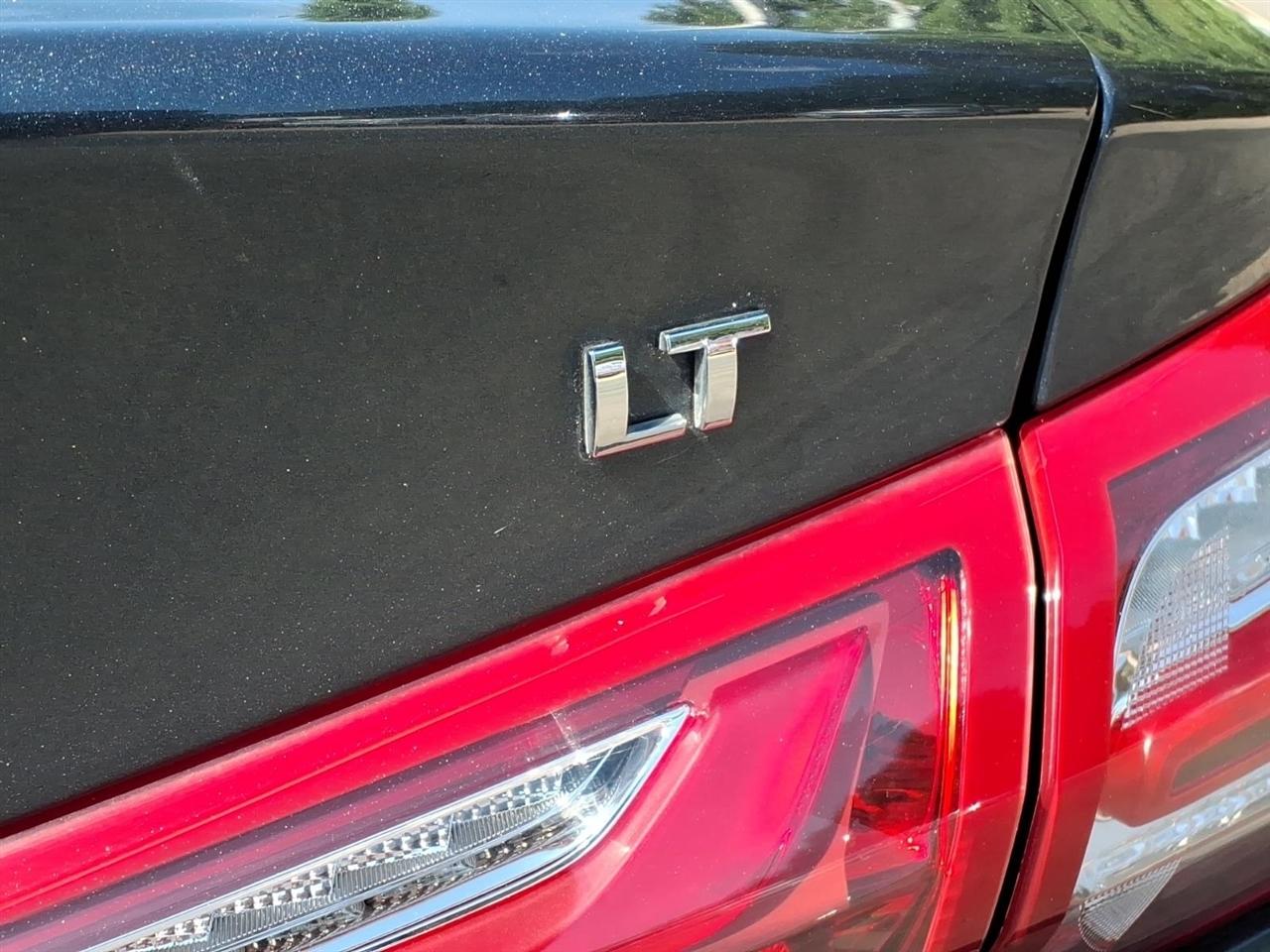 Chevrolet Malibu 4dr Sdn LT 2020