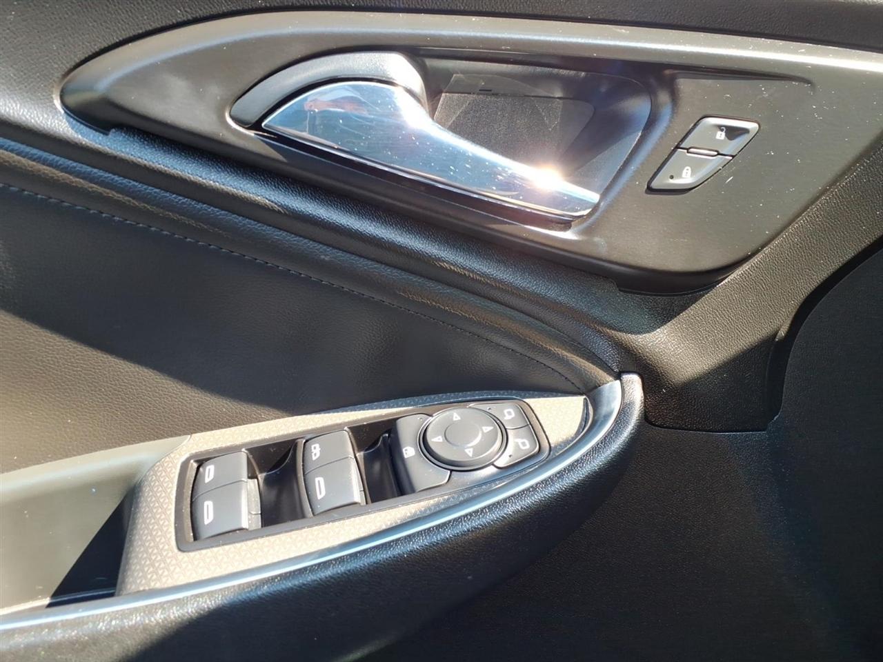 Chevrolet Malibu 4dr Sdn LT 2020