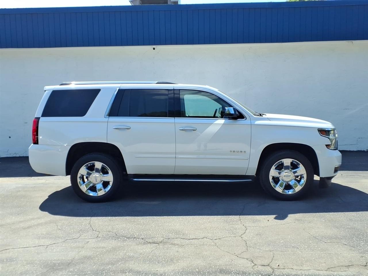 Chevrolet Tahoe 4WD 4dr Premier 2017