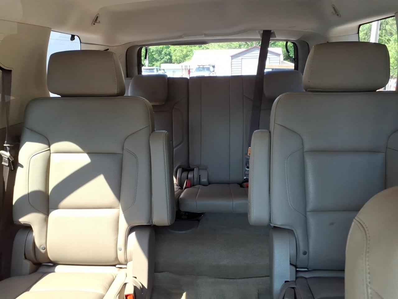 Chevrolet Tahoe 4WD 4dr Premier 2017