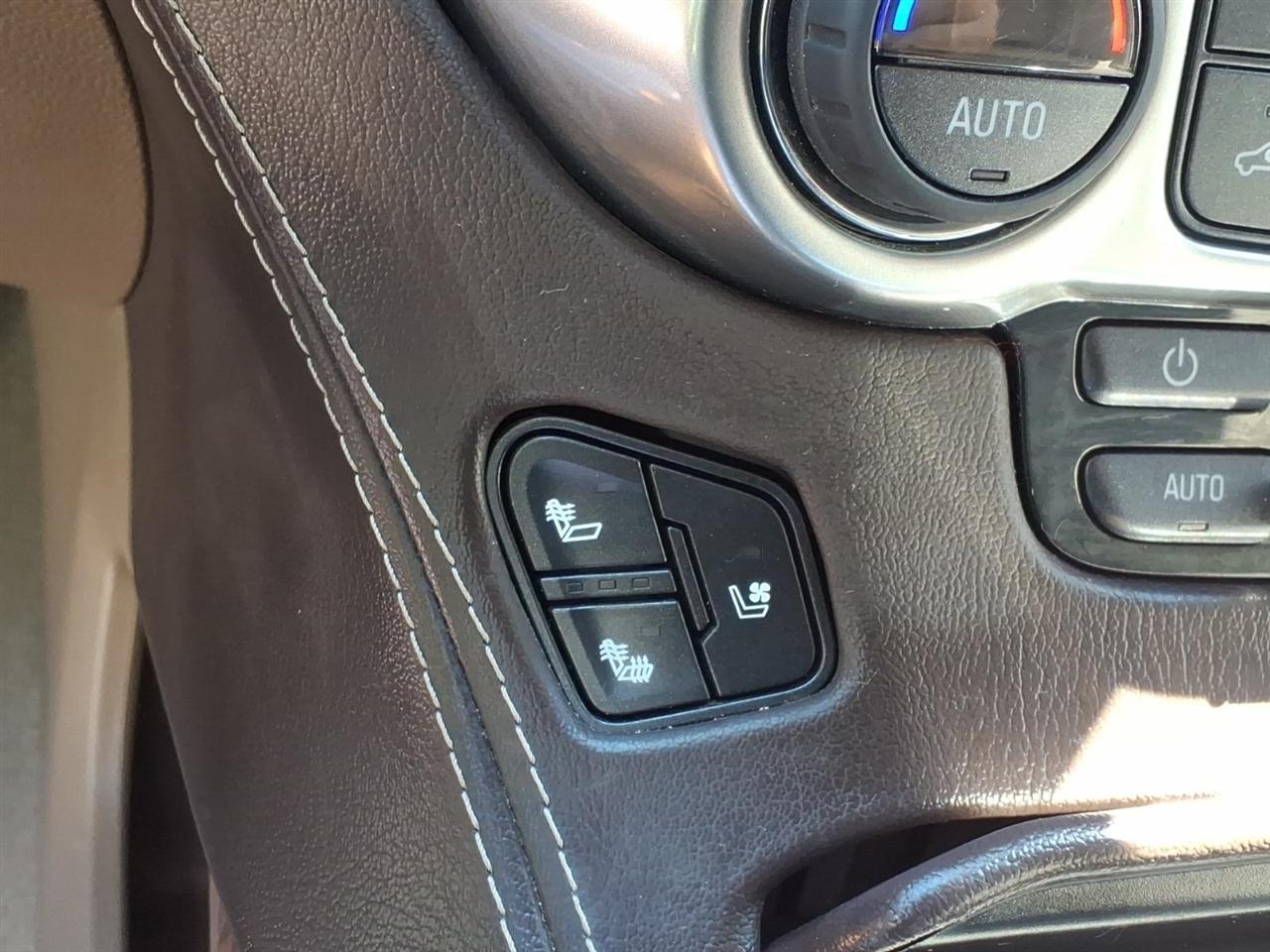 Chevrolet Tahoe 4WD 4dr Premier 2017