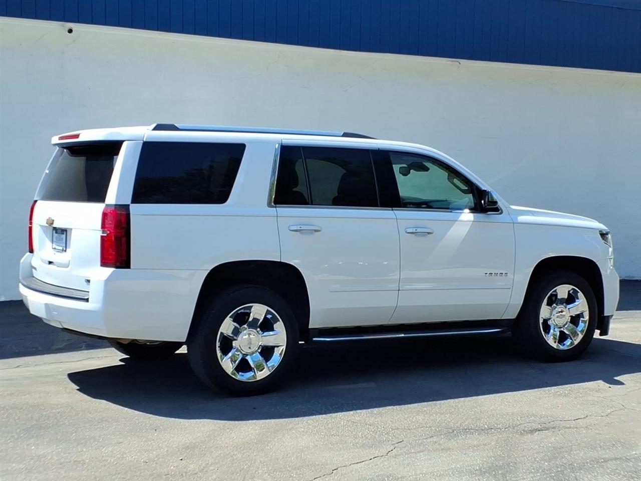 Chevrolet Tahoe 4WD 4dr Premier 2017