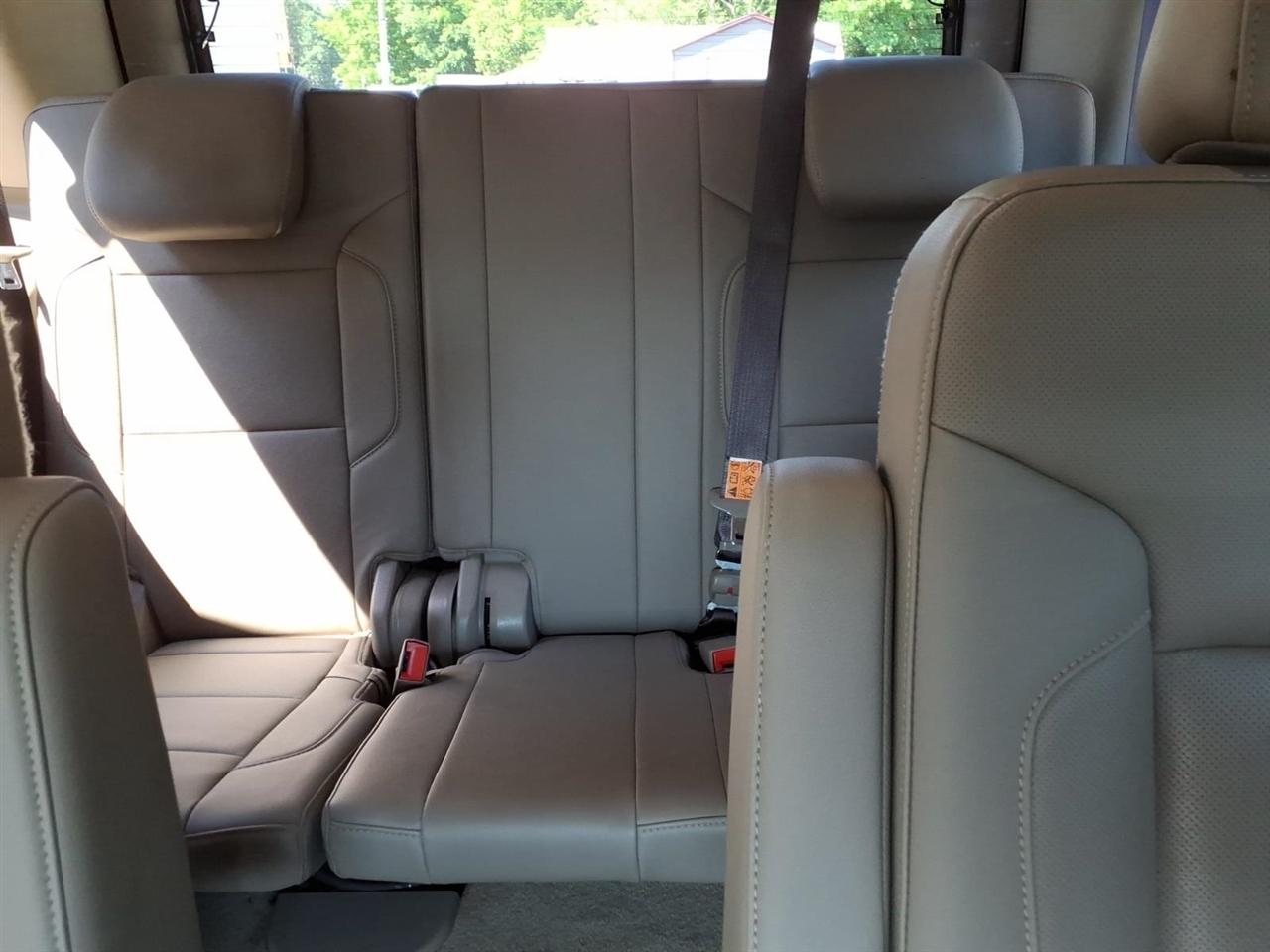 Chevrolet Tahoe 4WD 4dr Premier 2017