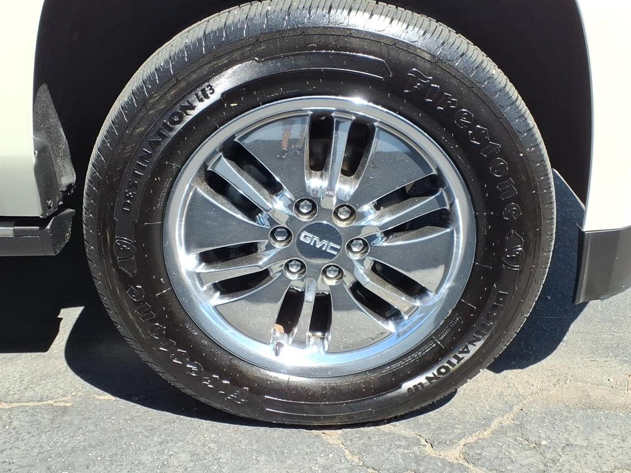 GMC Yukon 2WD 4dr Denali 2015