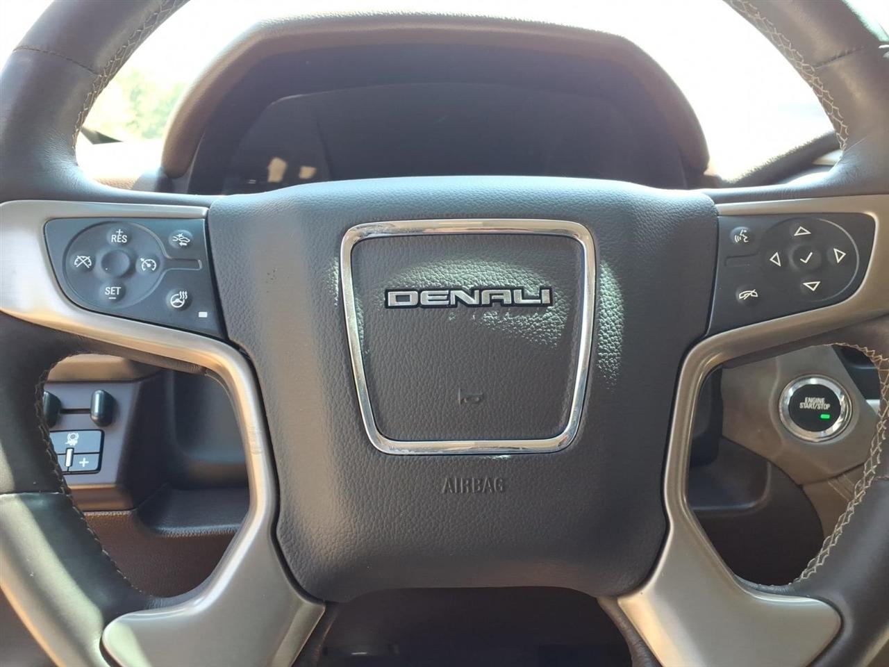 GMC Yukon 2WD 4dr Denali 2015
