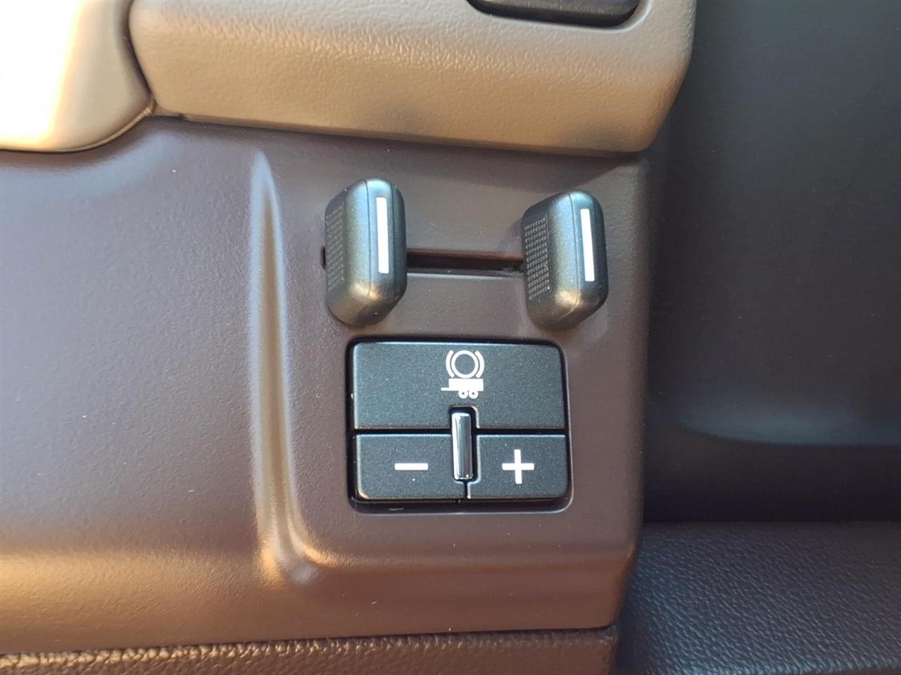 GMC Yukon 2WD 4dr Denali 2015