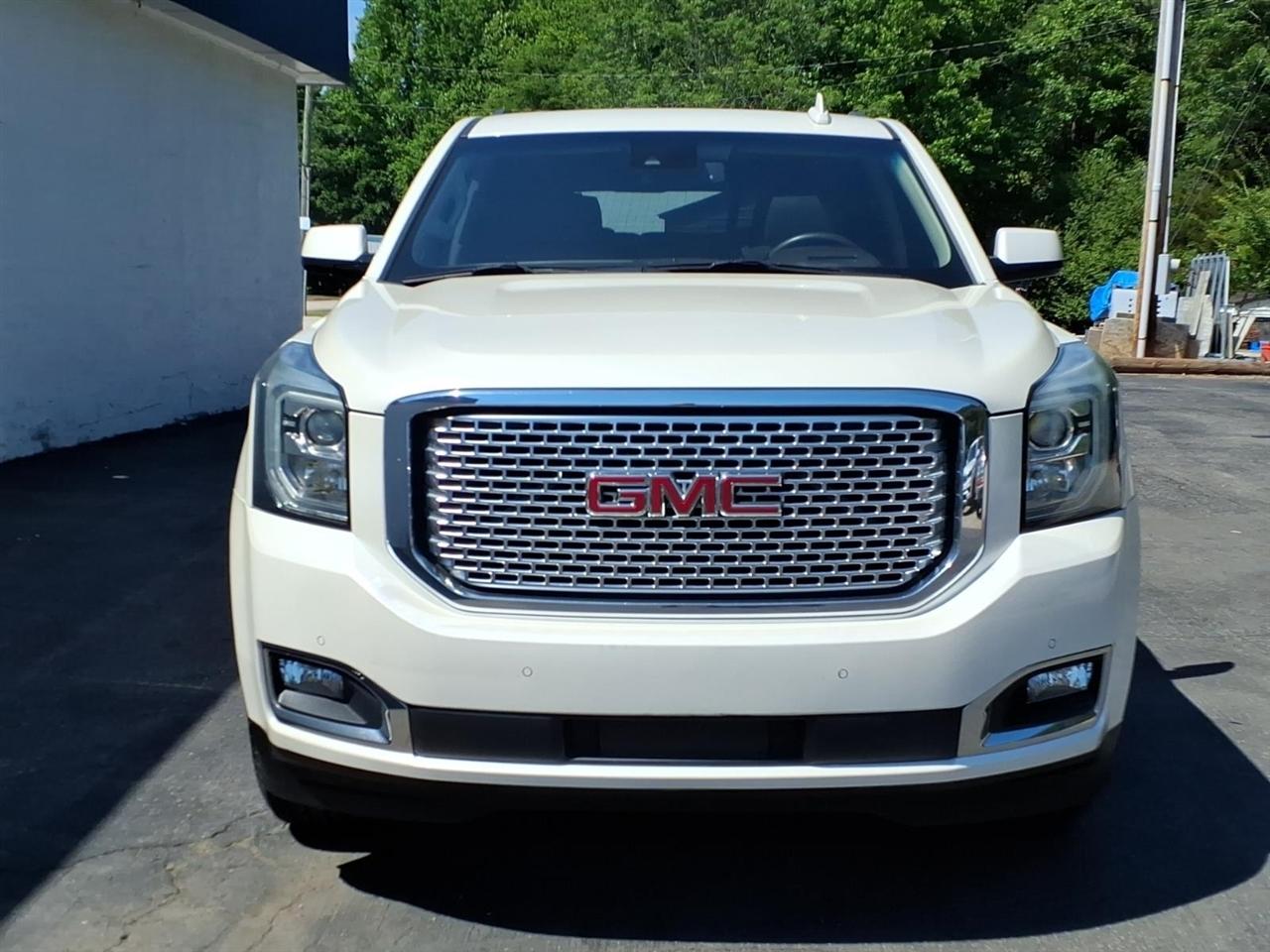 GMC Yukon 2WD 4dr Denali 2015