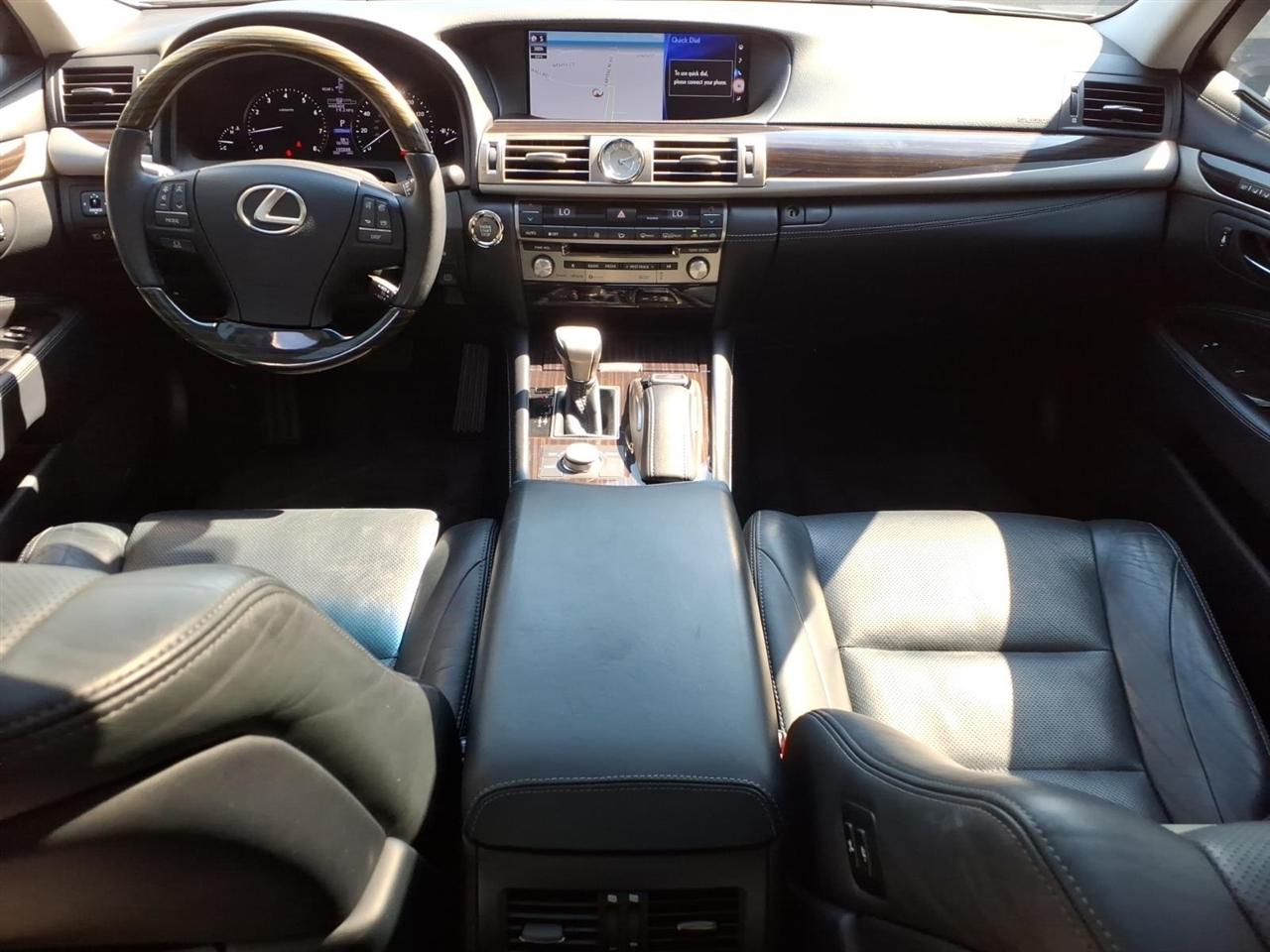 Lexus LS LS 460 AWD 2017