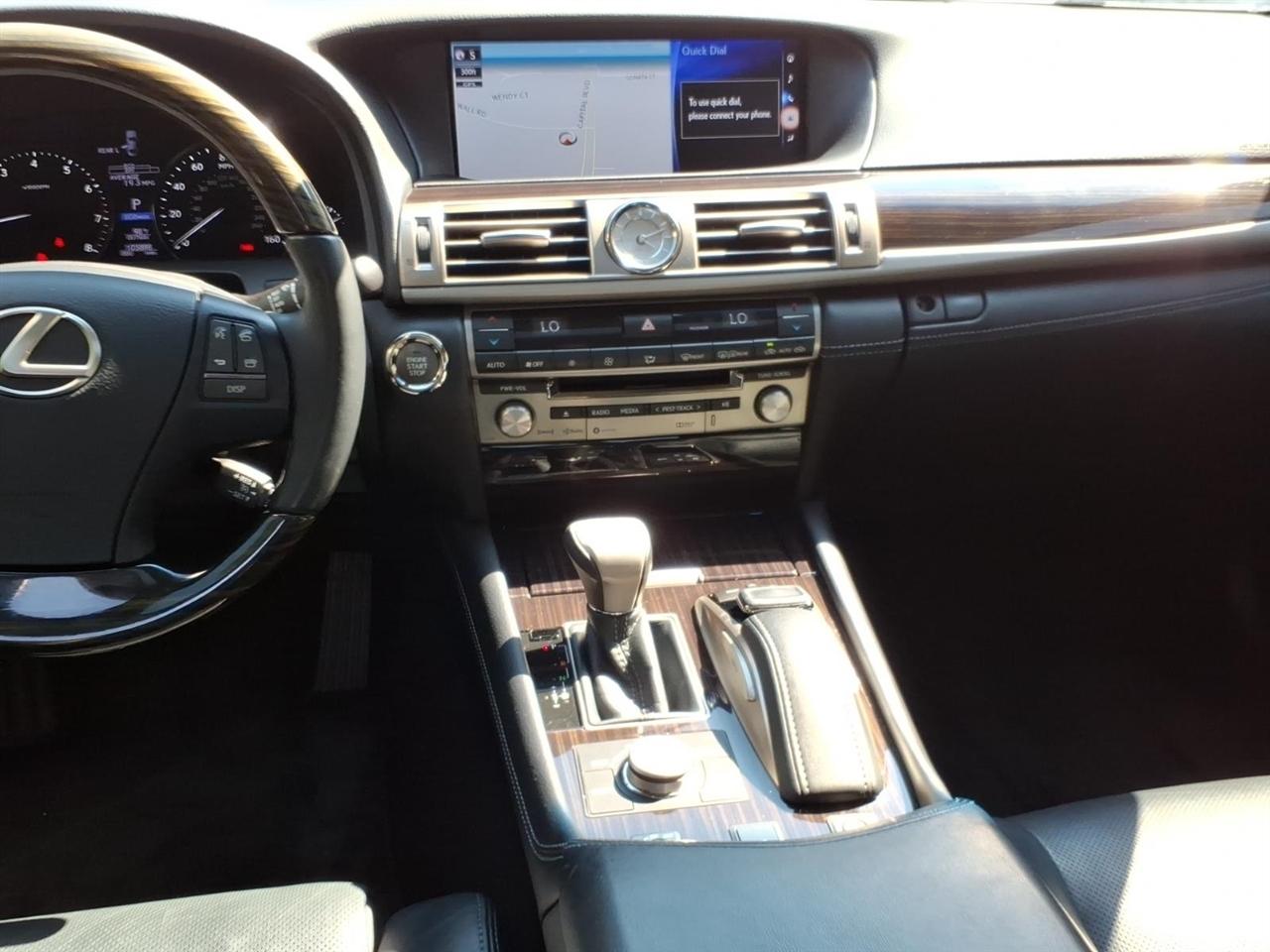 Lexus LS LS 460 AWD 2017