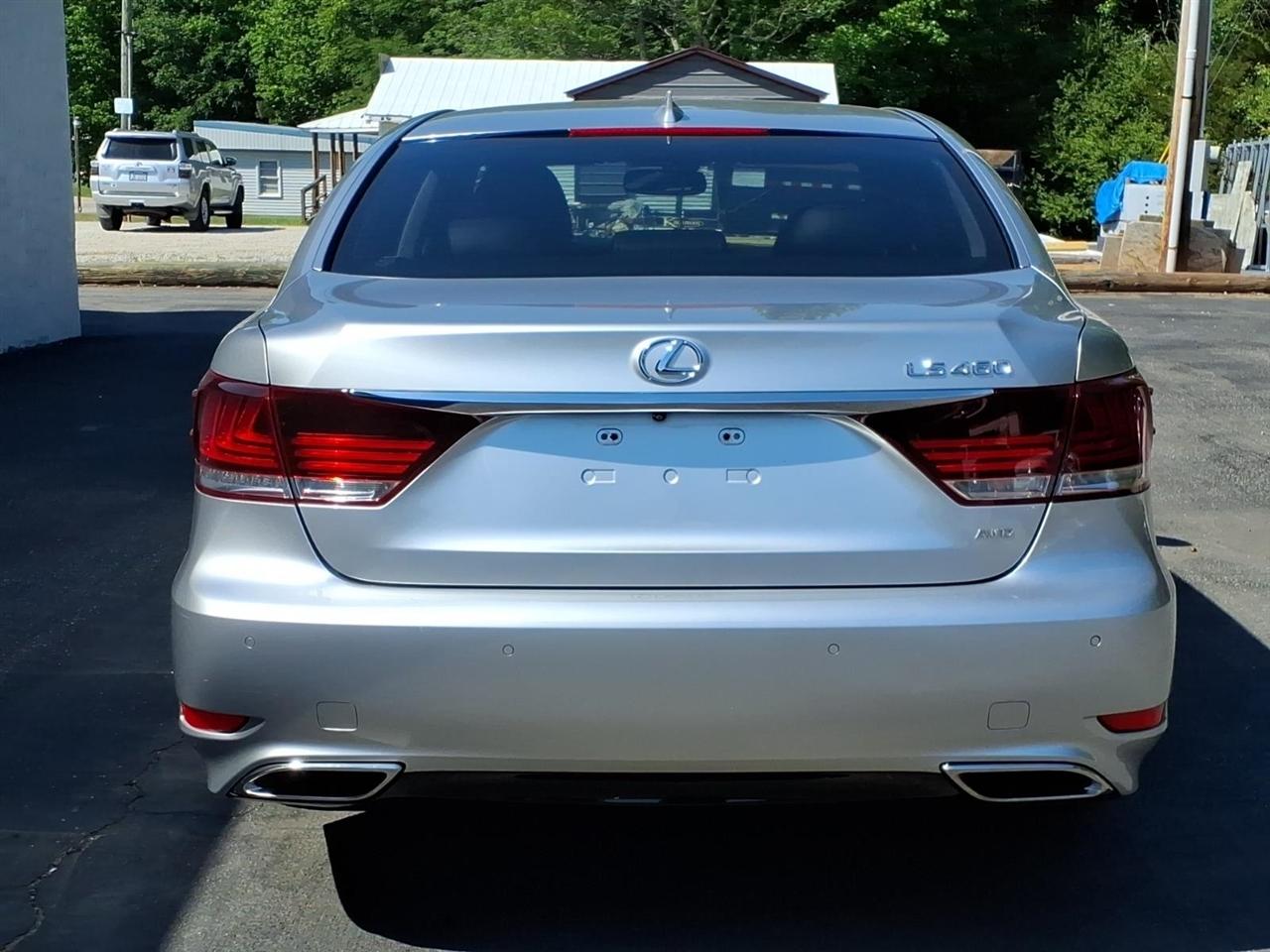 Lexus LS LS 460 AWD 2017