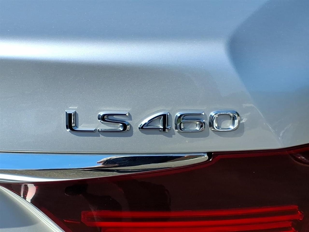 Lexus LS LS 460 AWD 2017