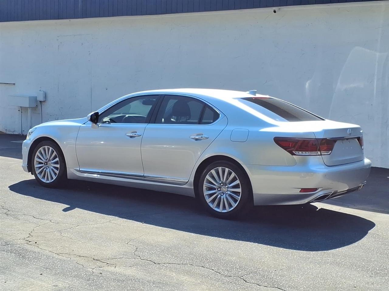 Lexus LS LS 460 AWD 2017