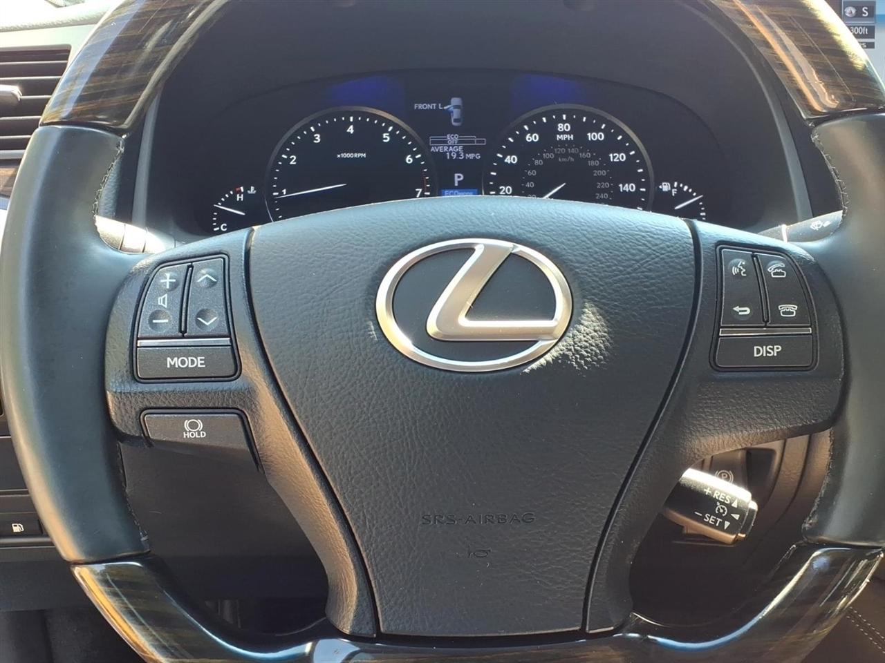 Lexus LS LS 460 AWD 2017