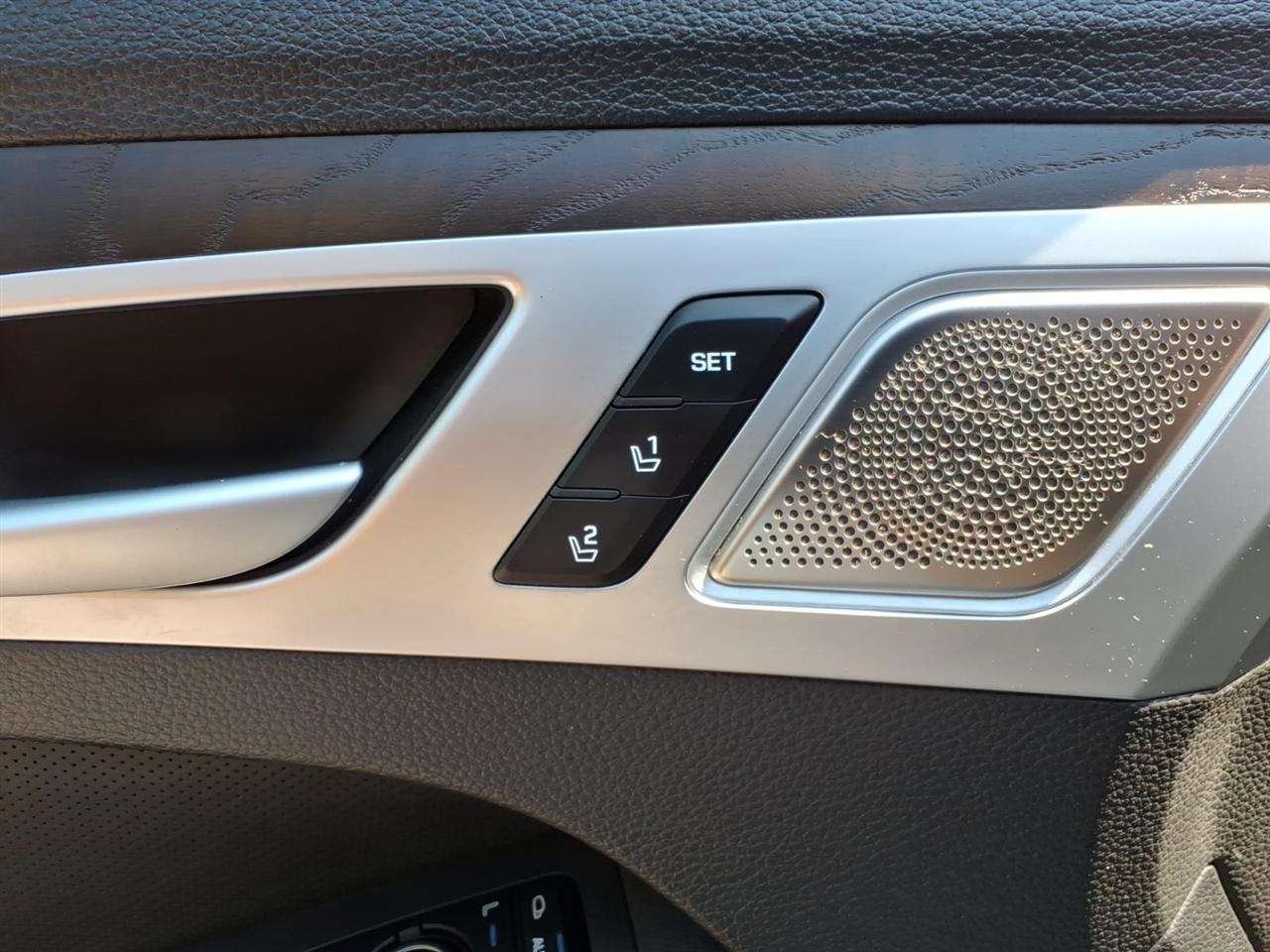 Genesis G80 3.8L AWD 2018