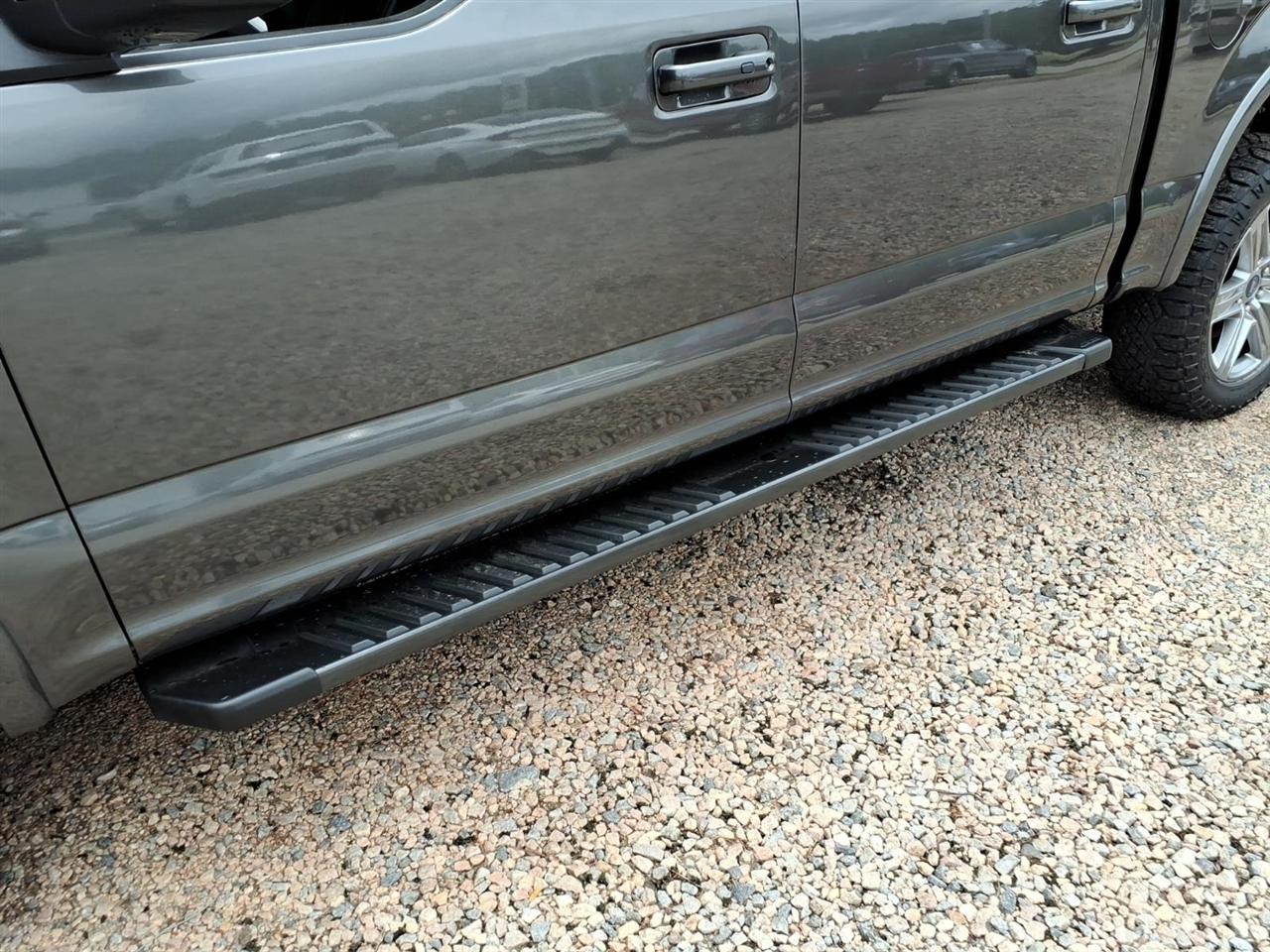 Ford F-150 SuperCrew 139" Lariat 4WD 2019