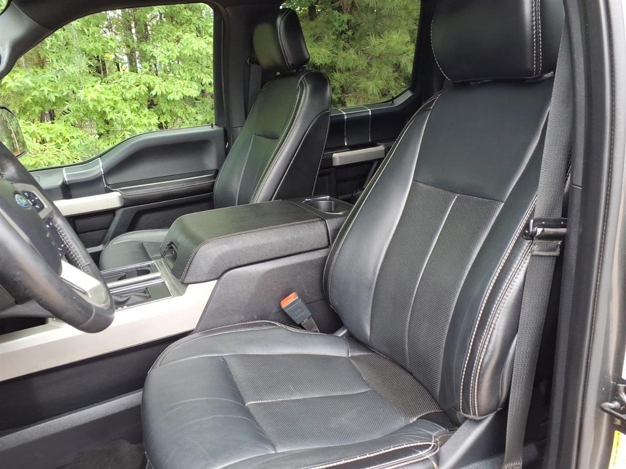 Ford F-150 SuperCrew 139" Lariat 4WD 2019