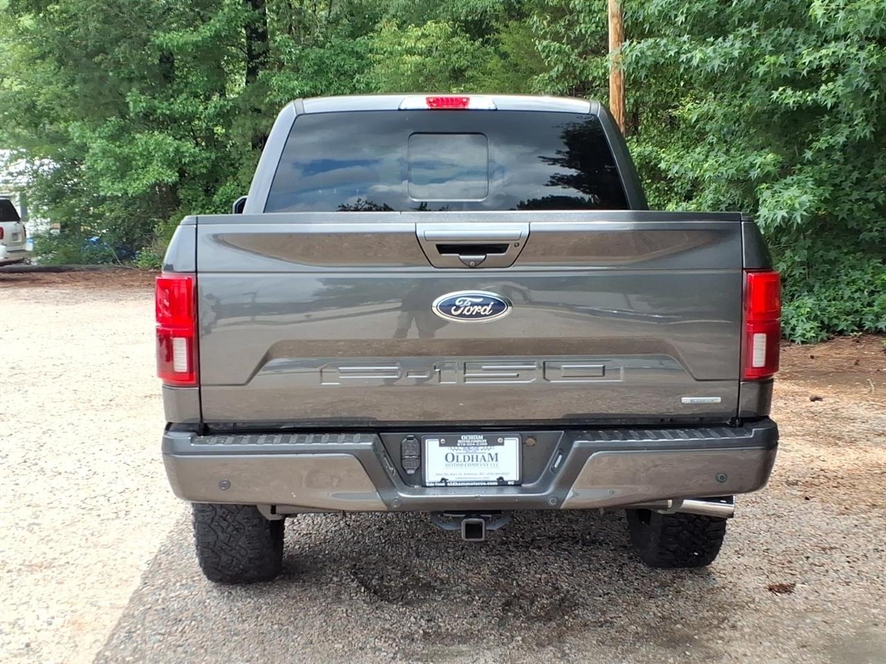 Ford F-150 SuperCrew 139" Lariat 4WD 2019