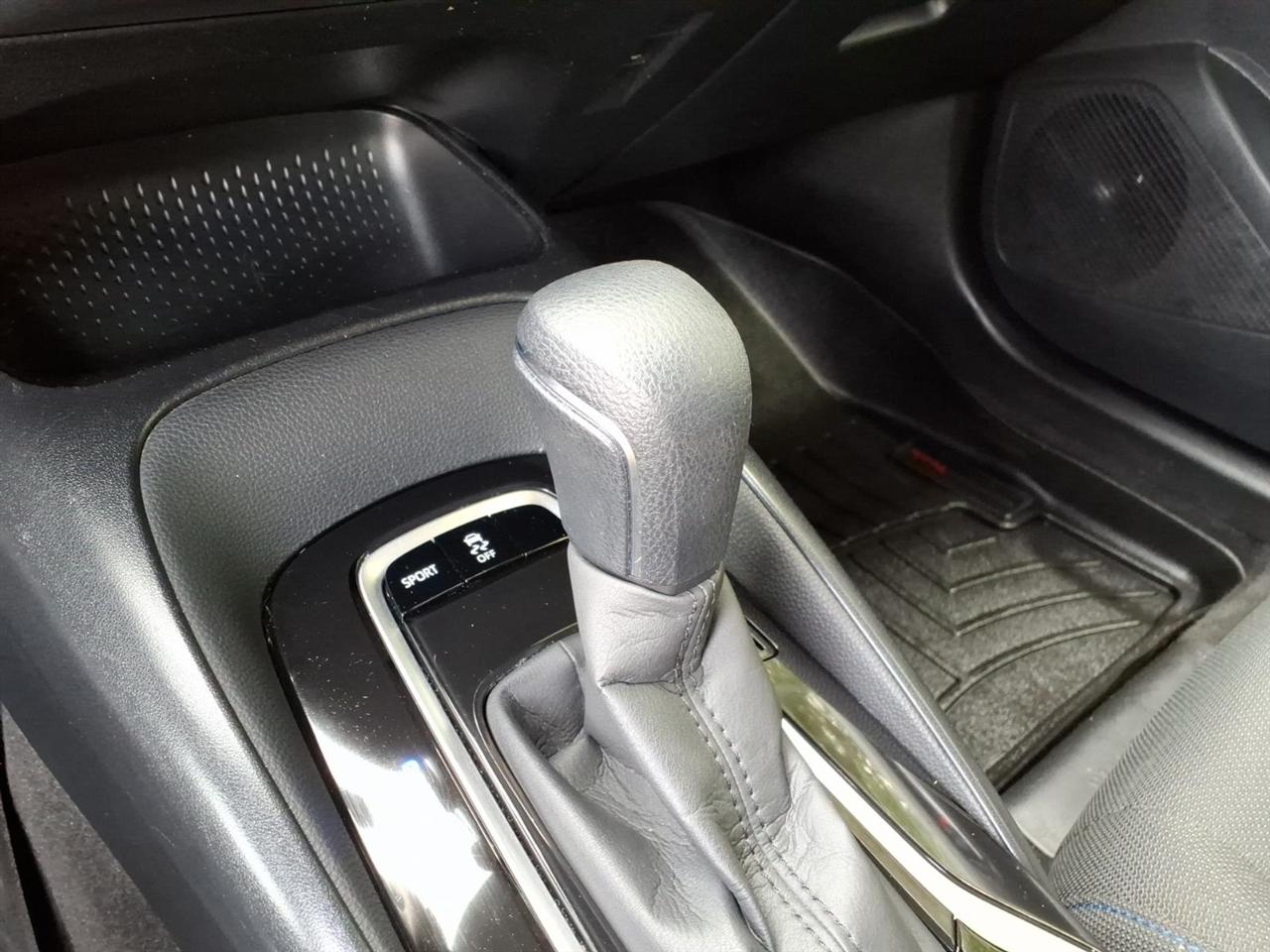 Toyota Corolla SE Nightshade 2021