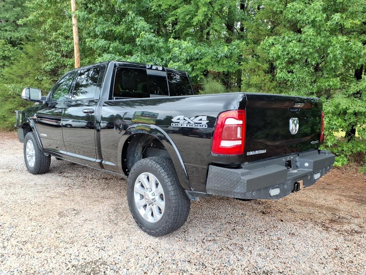 RAM 2500 Laramie 4x4 Crew Cab 6'4" Box 2022