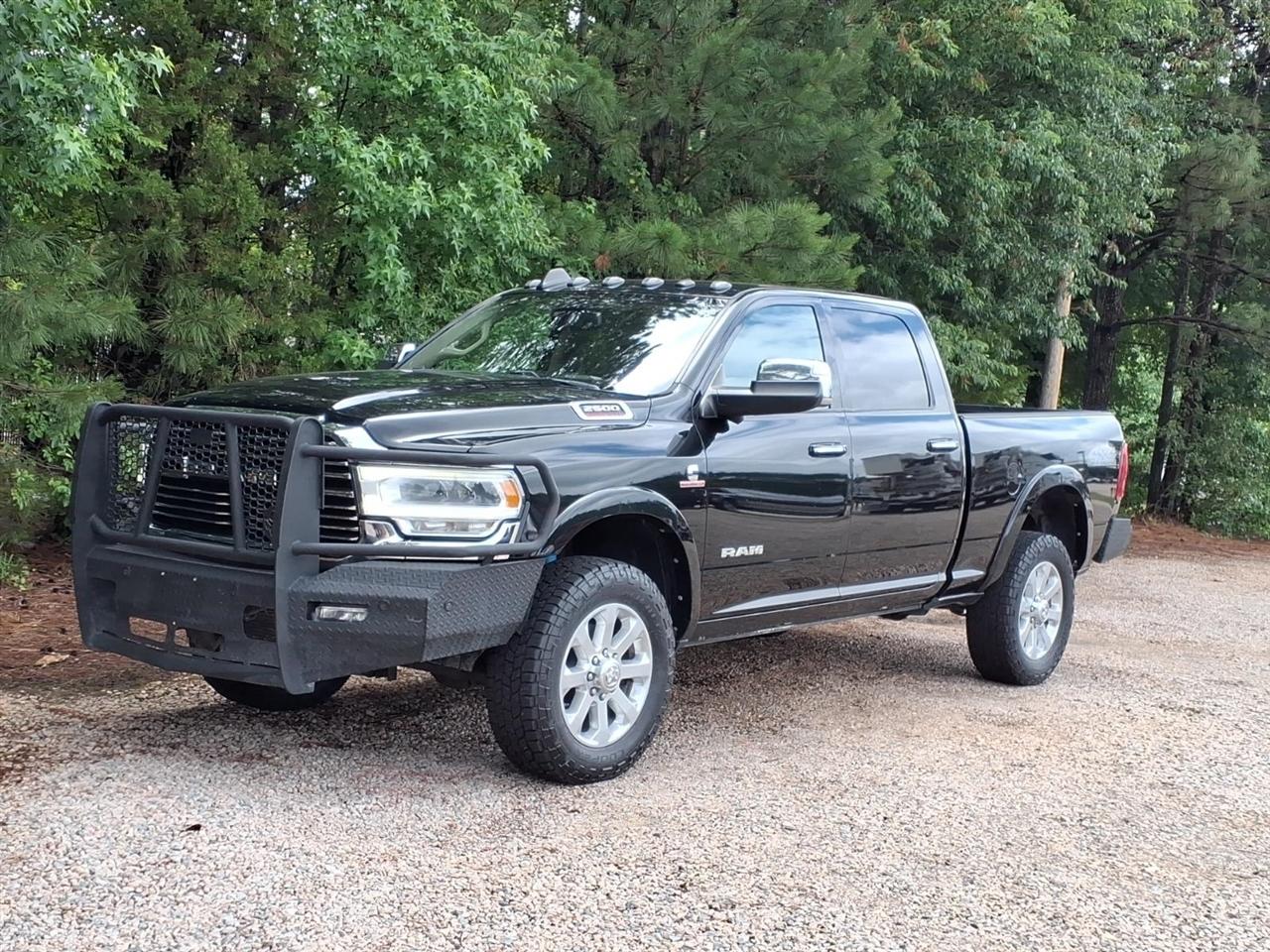 RAM 2500 Laramie 4x4 Crew Cab 6'4" Box 2022