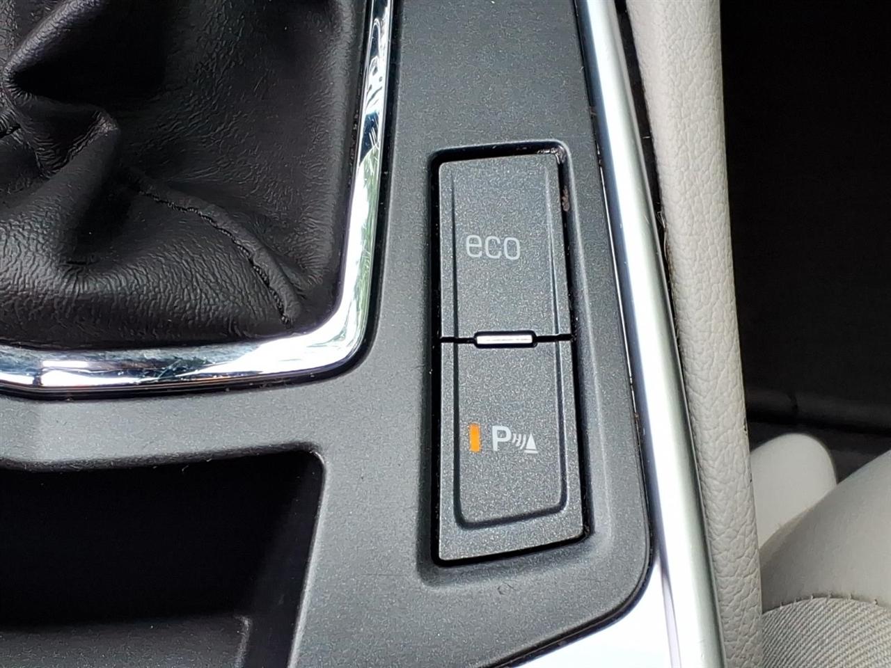 Cadillac SRX FWD 4dr Luxury Collection 2014