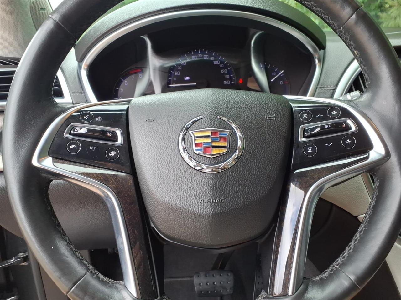 Cadillac SRX FWD 4dr Luxury Collection 2014