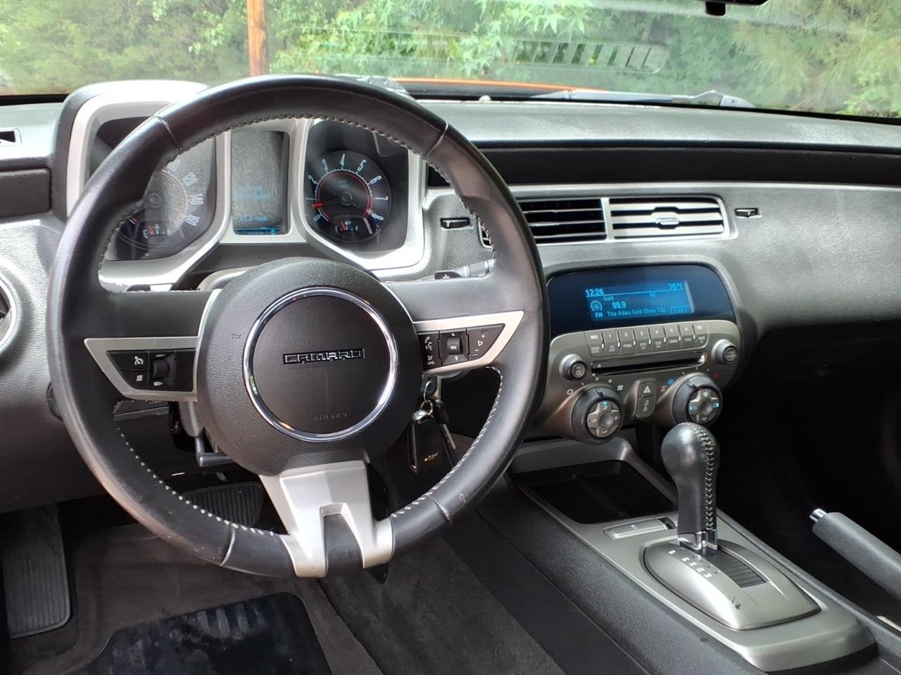 Chevrolet Camaro 2dr Cpe 1LT 2010