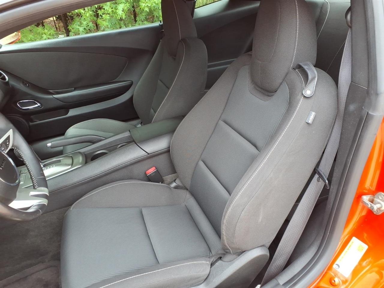 Chevrolet Camaro 2dr Cpe 1LT 2010