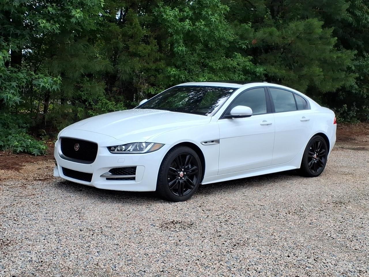 Jaguar XE 30t R-Sport RWD 2018