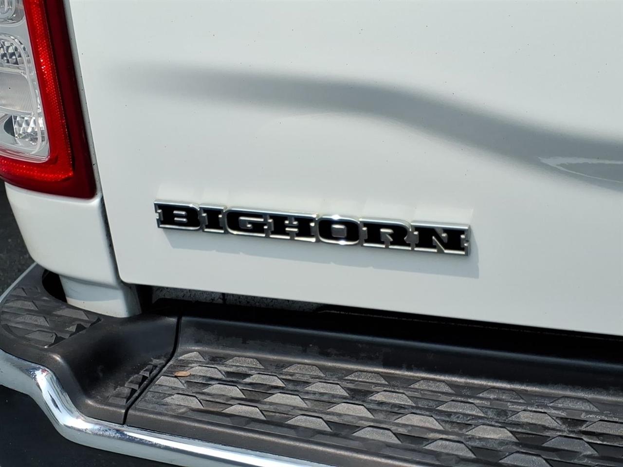 RAM 2500 Big Horn 4x4 Crew Cab 6'4" Box 2019