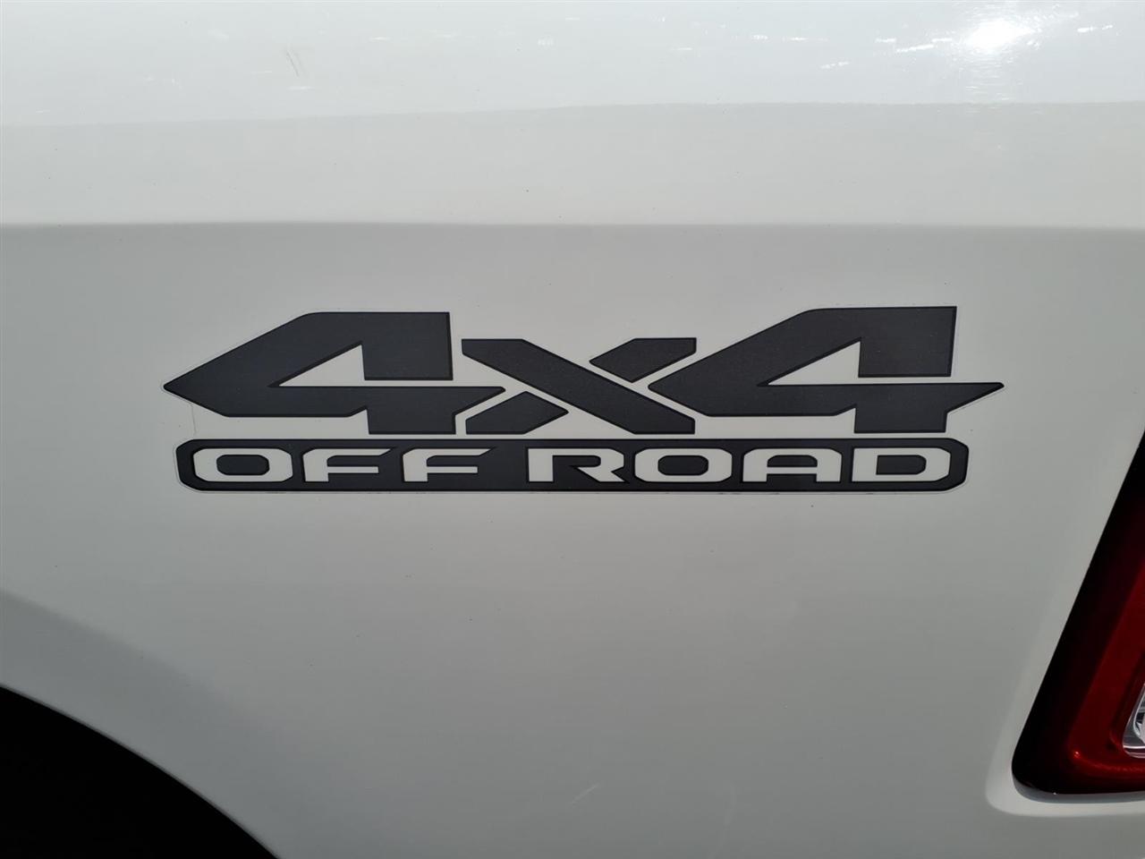 RAM 2500 Big Horn 4x4 Crew Cab 6'4" Box 2019