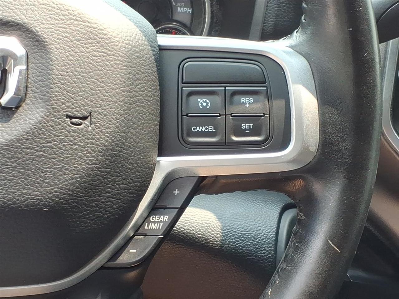 RAM 2500 Big Horn 4x4 Crew Cab 6'4" Box 2019