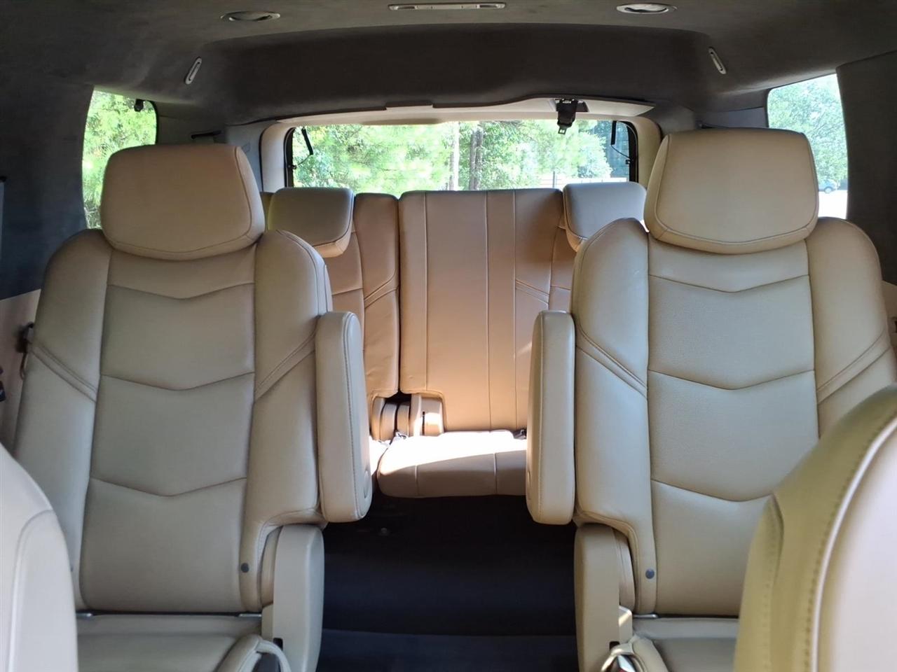 Cadillac Escalade 4WD 4dr Platinum 2018