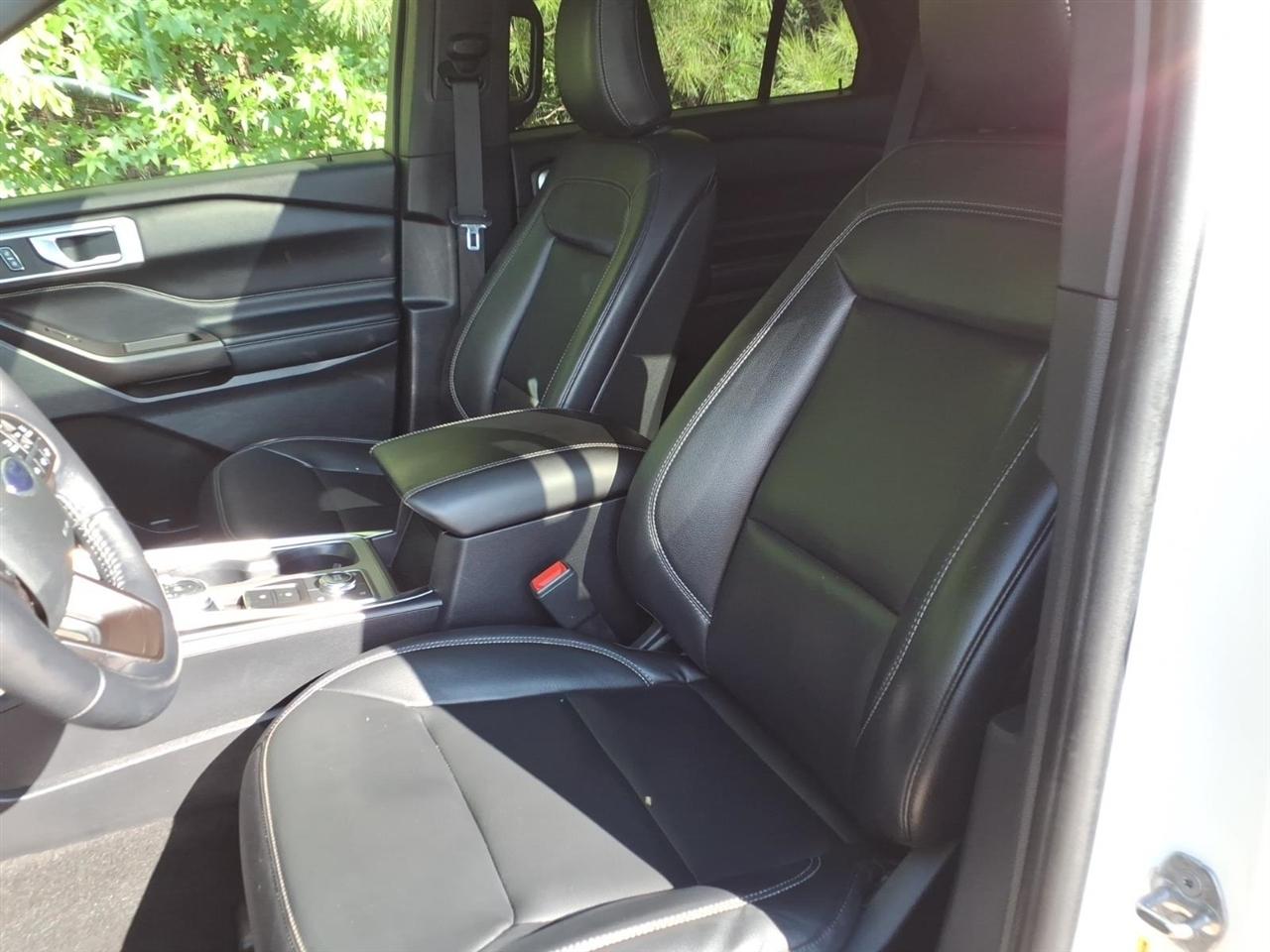 Ford Explorer XLT 4WD 2020