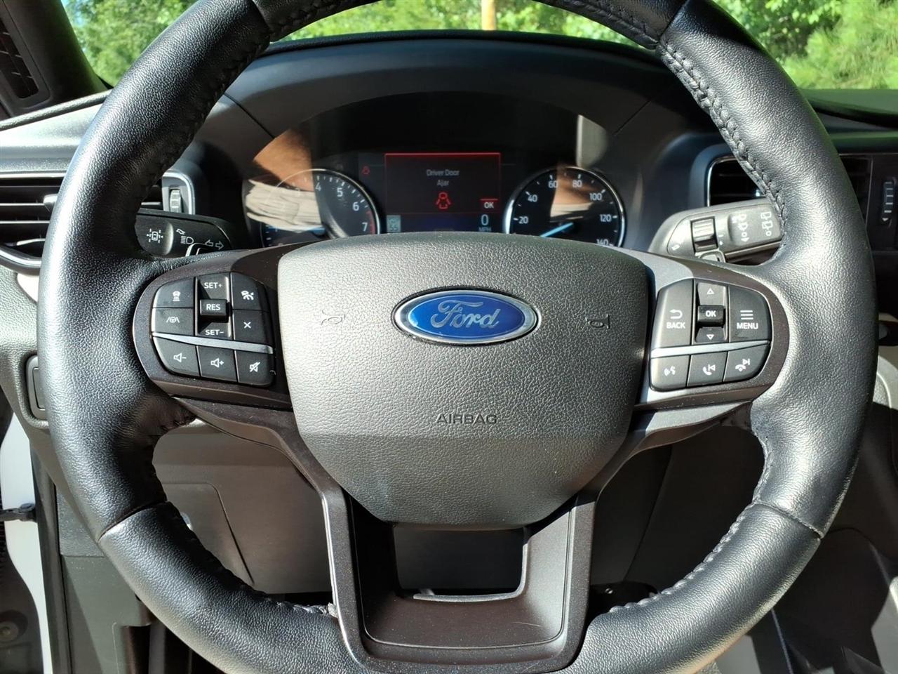 Ford Explorer XLT 4WD 2020