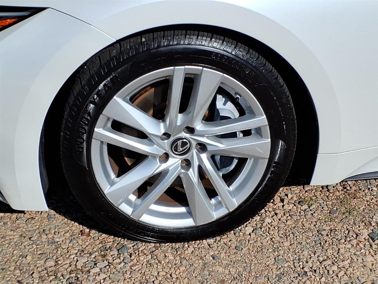 Lexus IS IS 300 RWD 2022