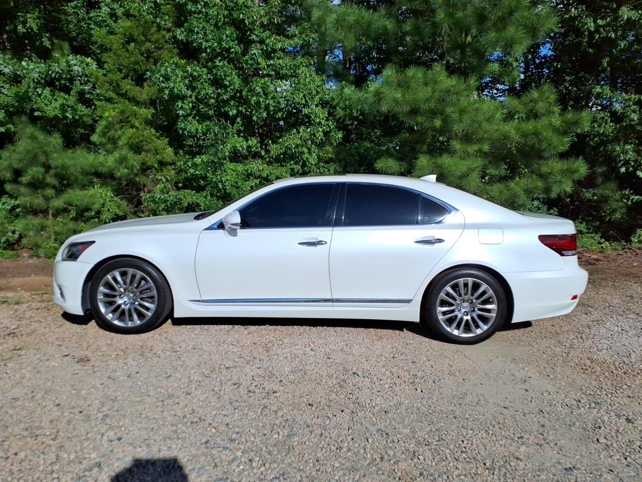 Lexus LS 460 4dr Sdn RWD 2014