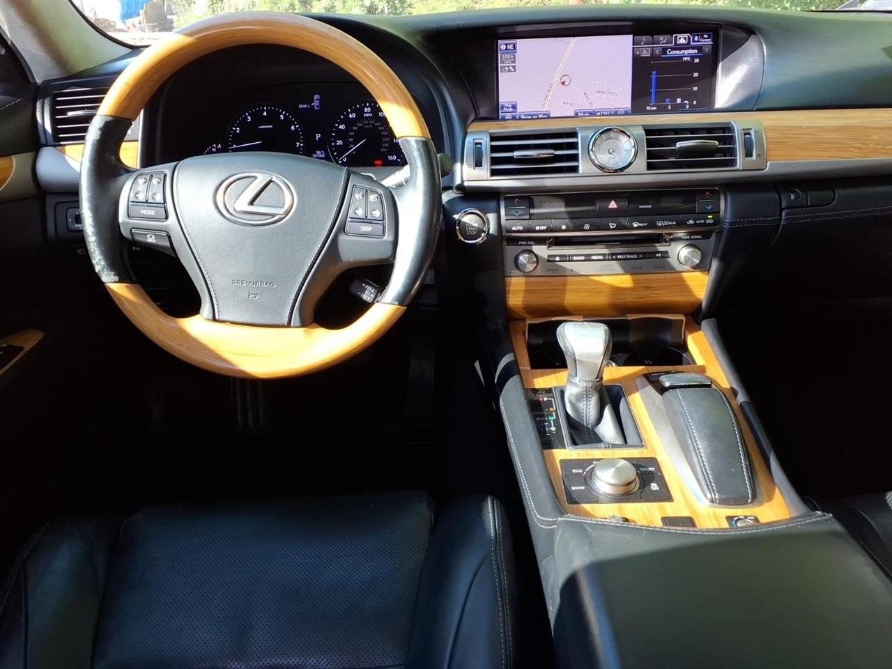 Lexus LS 460 4dr Sdn RWD 2014