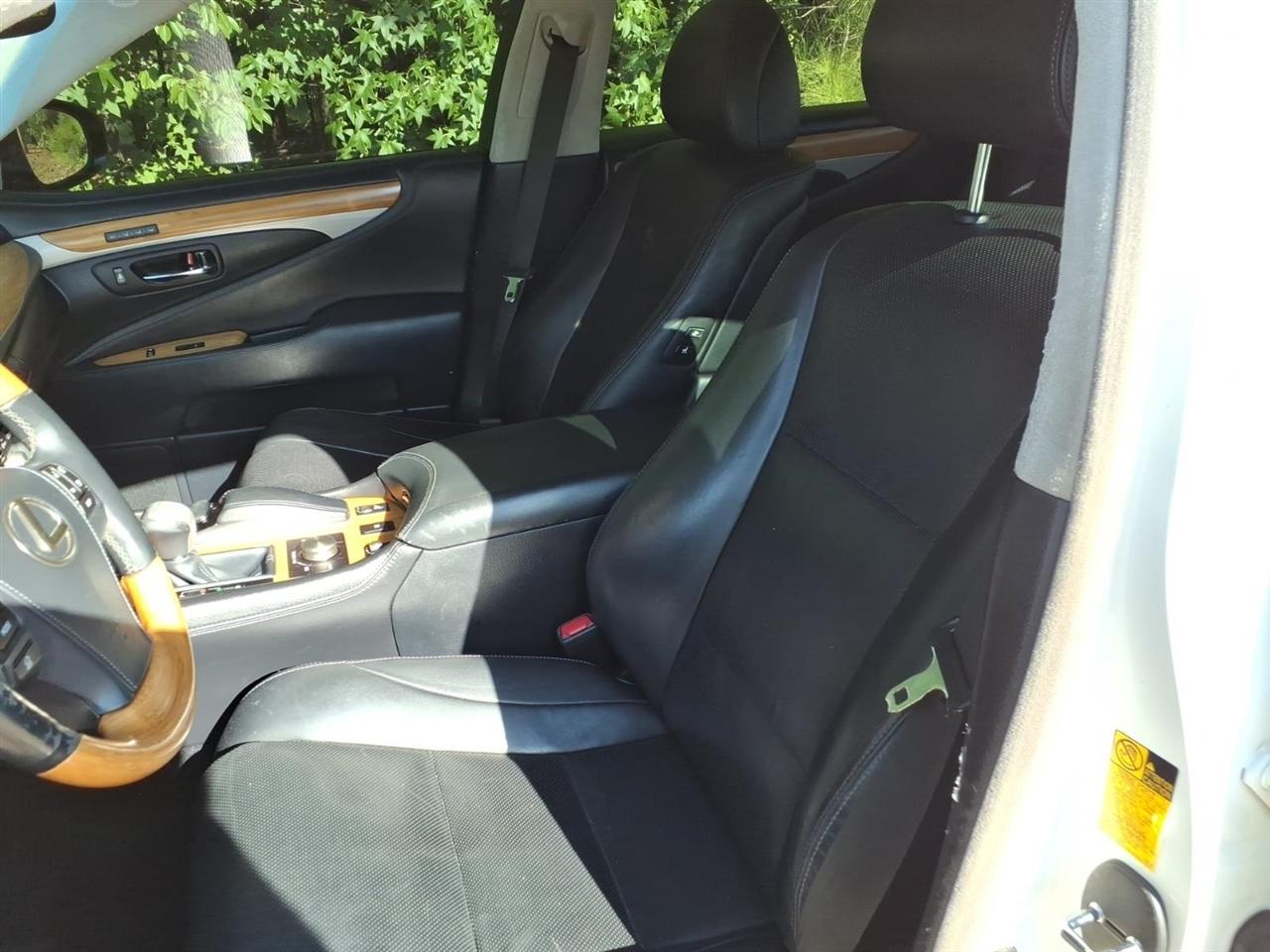Lexus LS 460 4dr Sdn RWD 2014