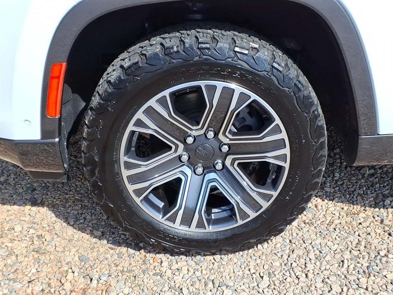 Jeep Wagoneer Series III 4x4 2022