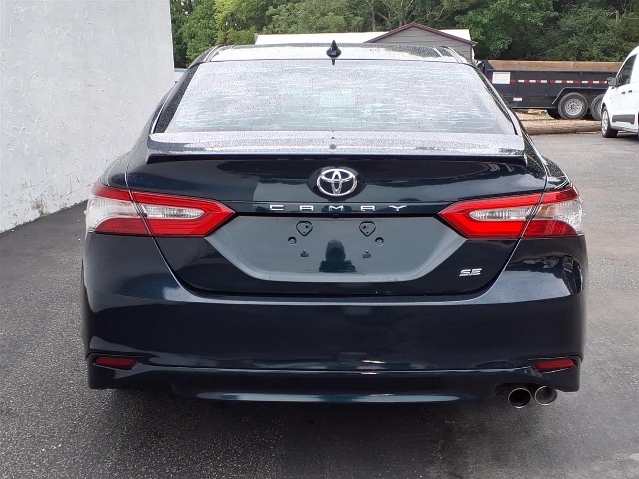 Toyota Camry XLE Auto (Natl) 2019