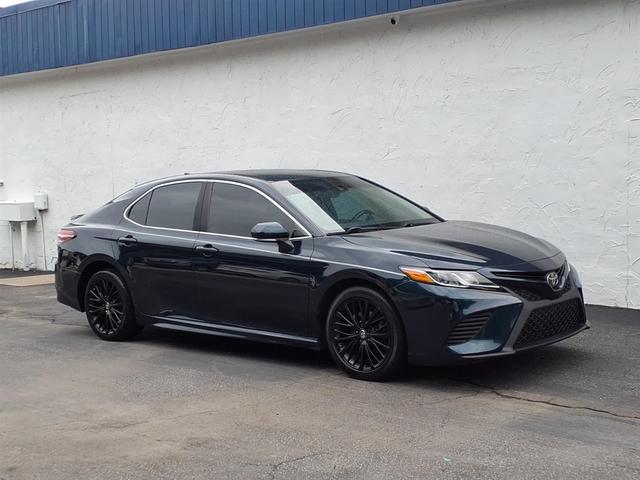 Dk. Green 2019 Toyota Camry Sedan Front-Wheel Drive 8-Speed Automatic