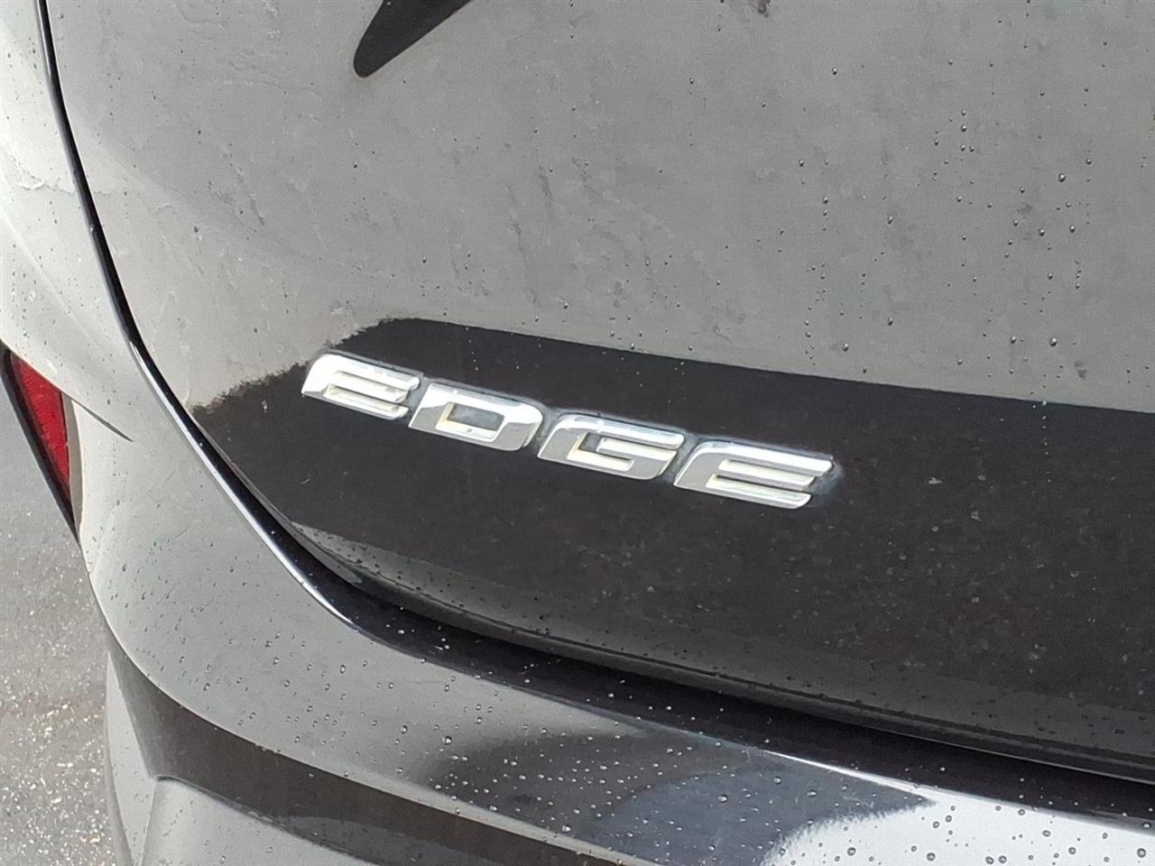 Ford Edge SEL FWD 2019