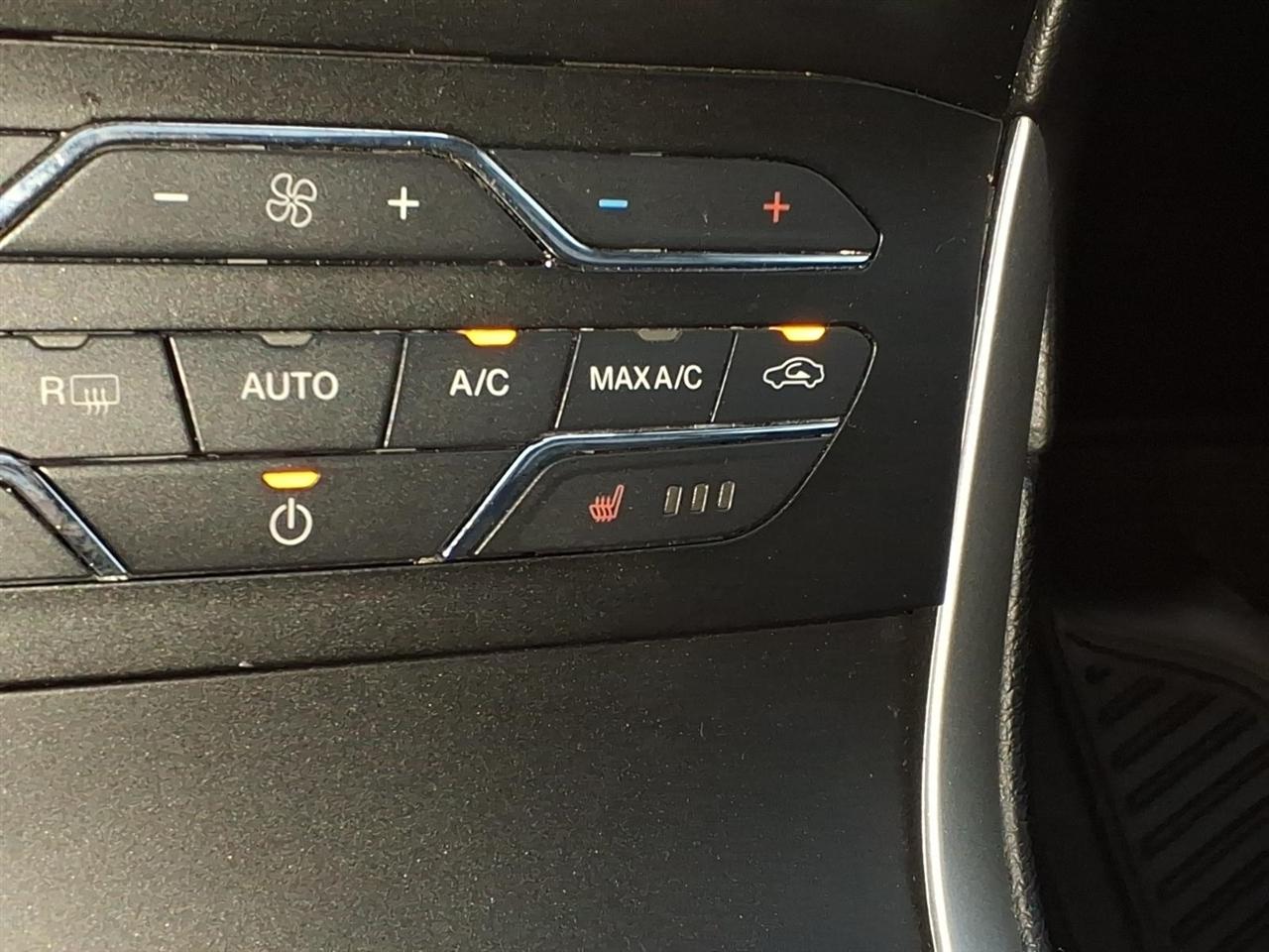 Ford Edge SEL FWD 2019