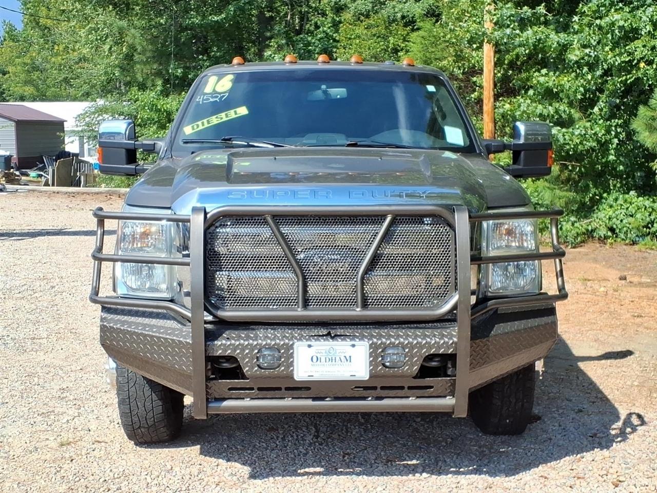 Ford Super Duty F-350 DRW 4WD Crew Cab 172" Lariat 2016