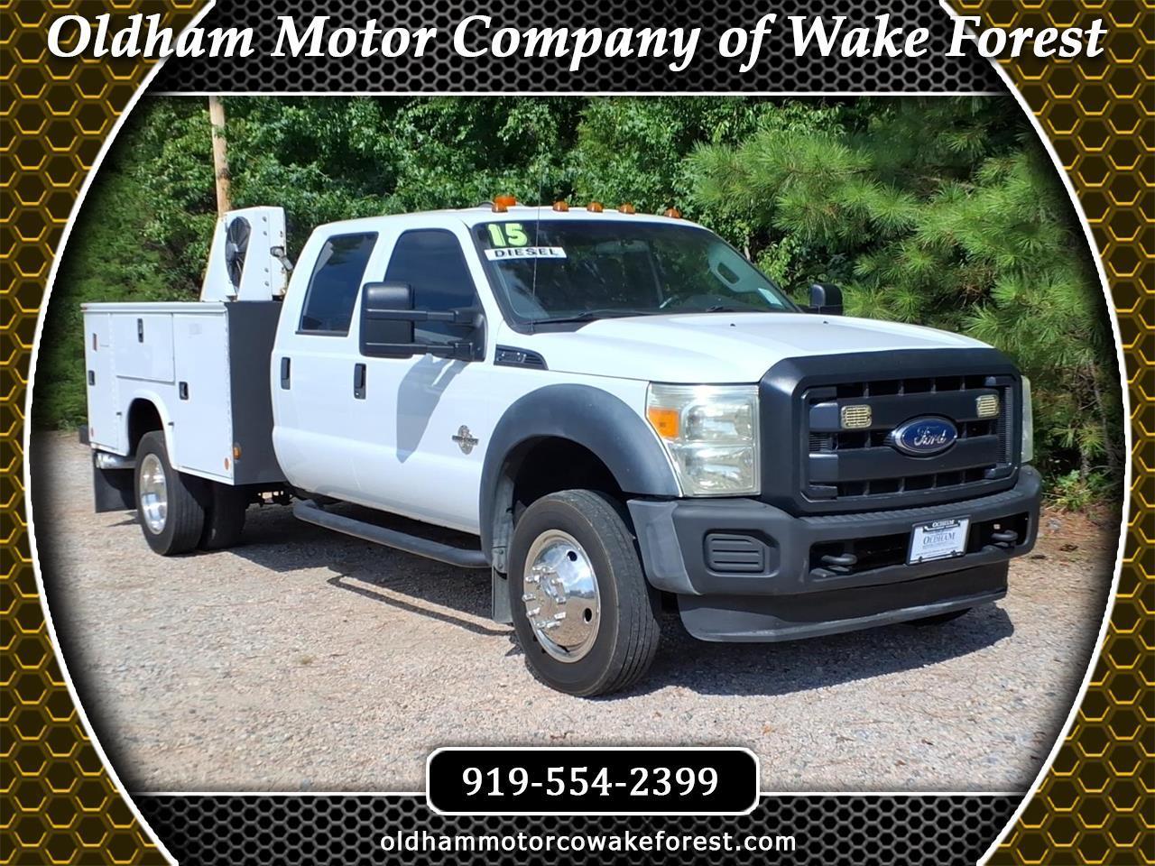2015 Ford Super Duty F-550 DRW 2WD Crew Cab 176" WB 60" CA XL