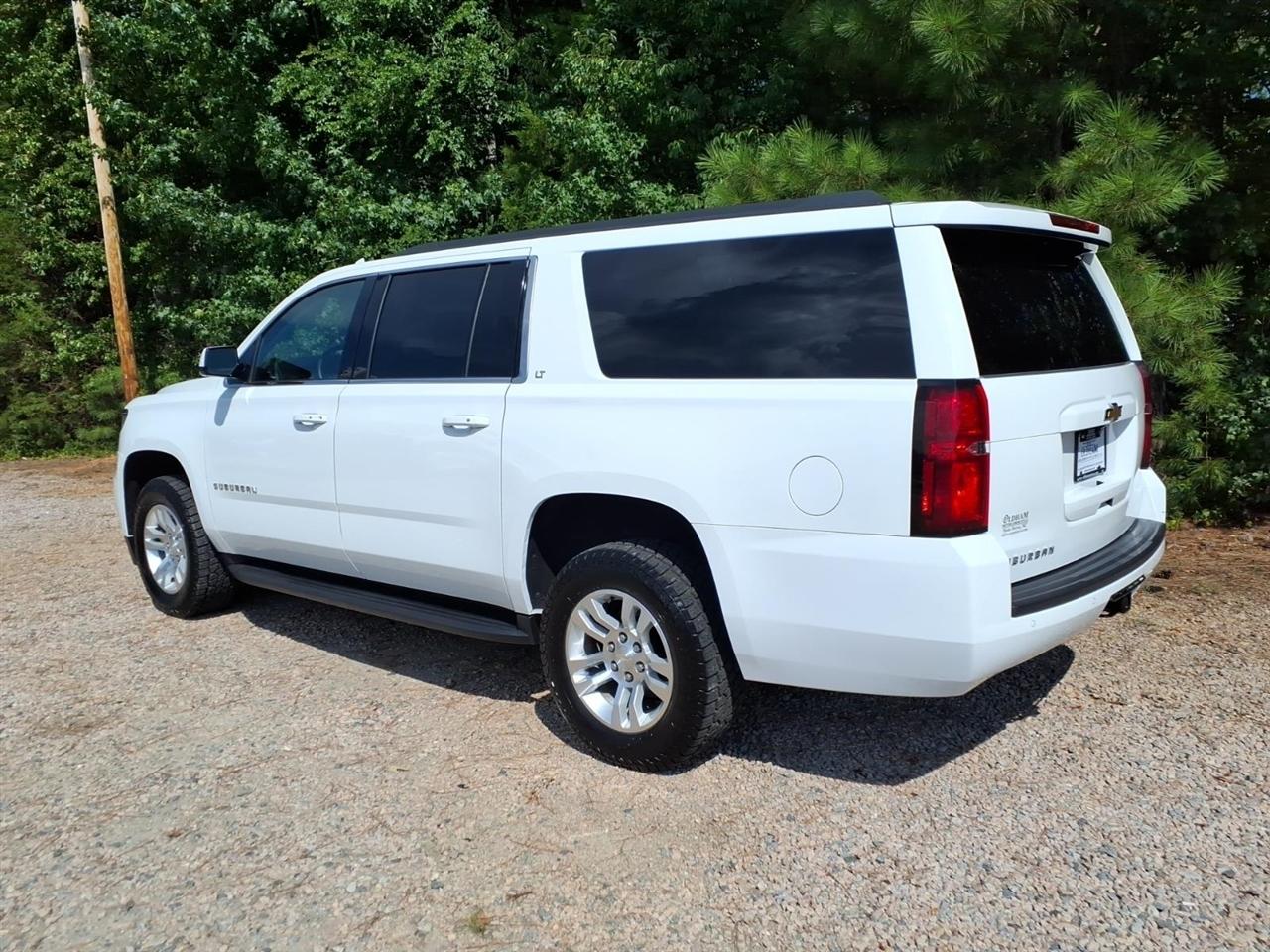 Chevrolet Suburban 4WD 4dr LT 2020